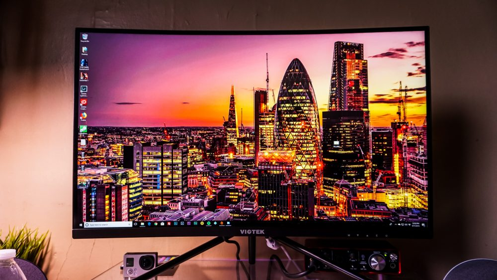 Viotek GN27D curved gaming monitor